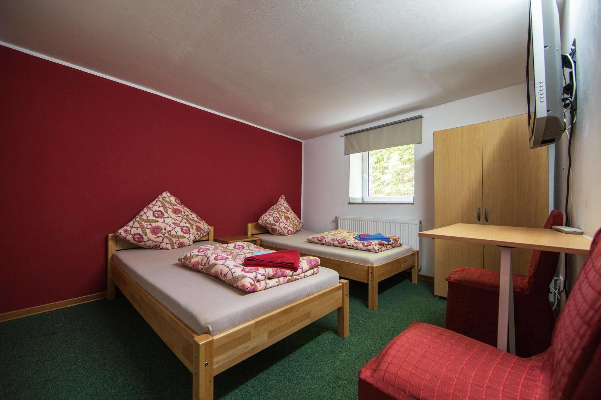 Hotel Burghof Stolberg  Buitenkant foto